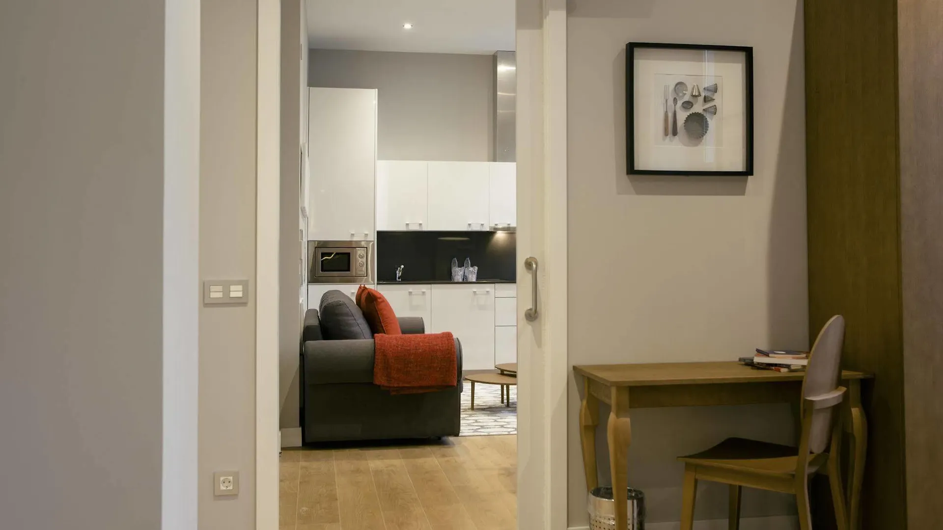 Legazpi Doce Rooms&Suites San Sebastián
