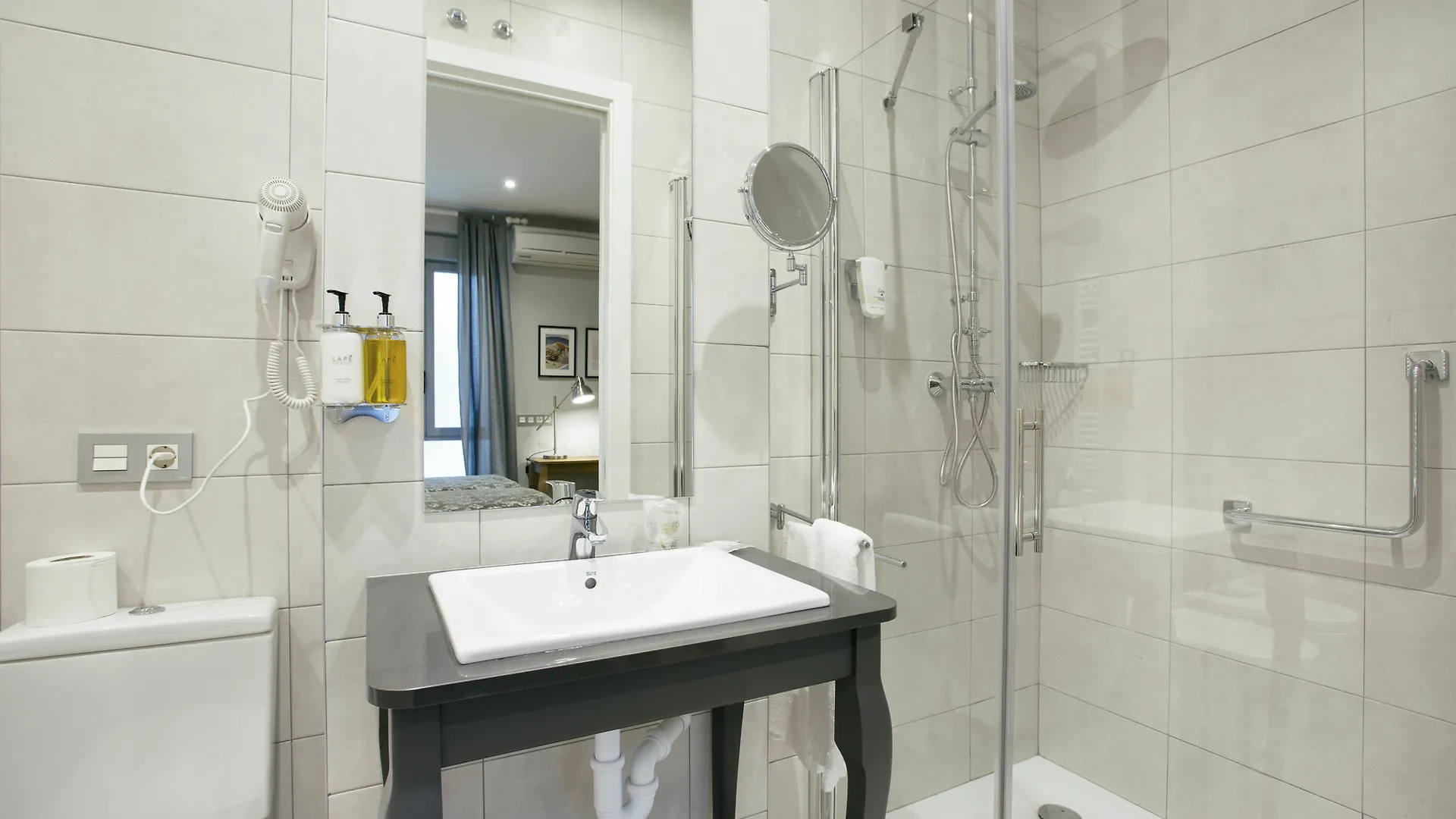 *** Pensjonat Legazpi Doce Rooms&Suites San Sebastián Hiszpania