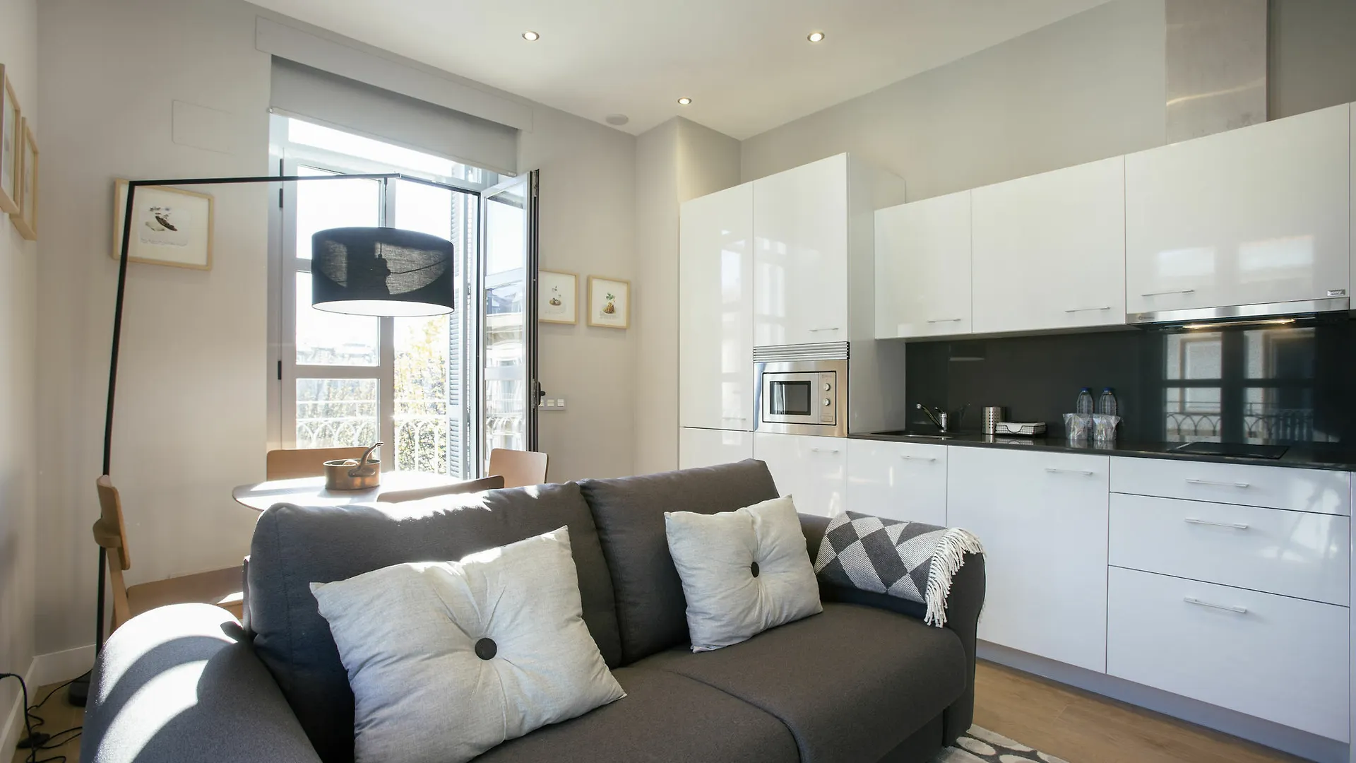Legazpi Doce Rooms&Suites San Sebastián 3*,