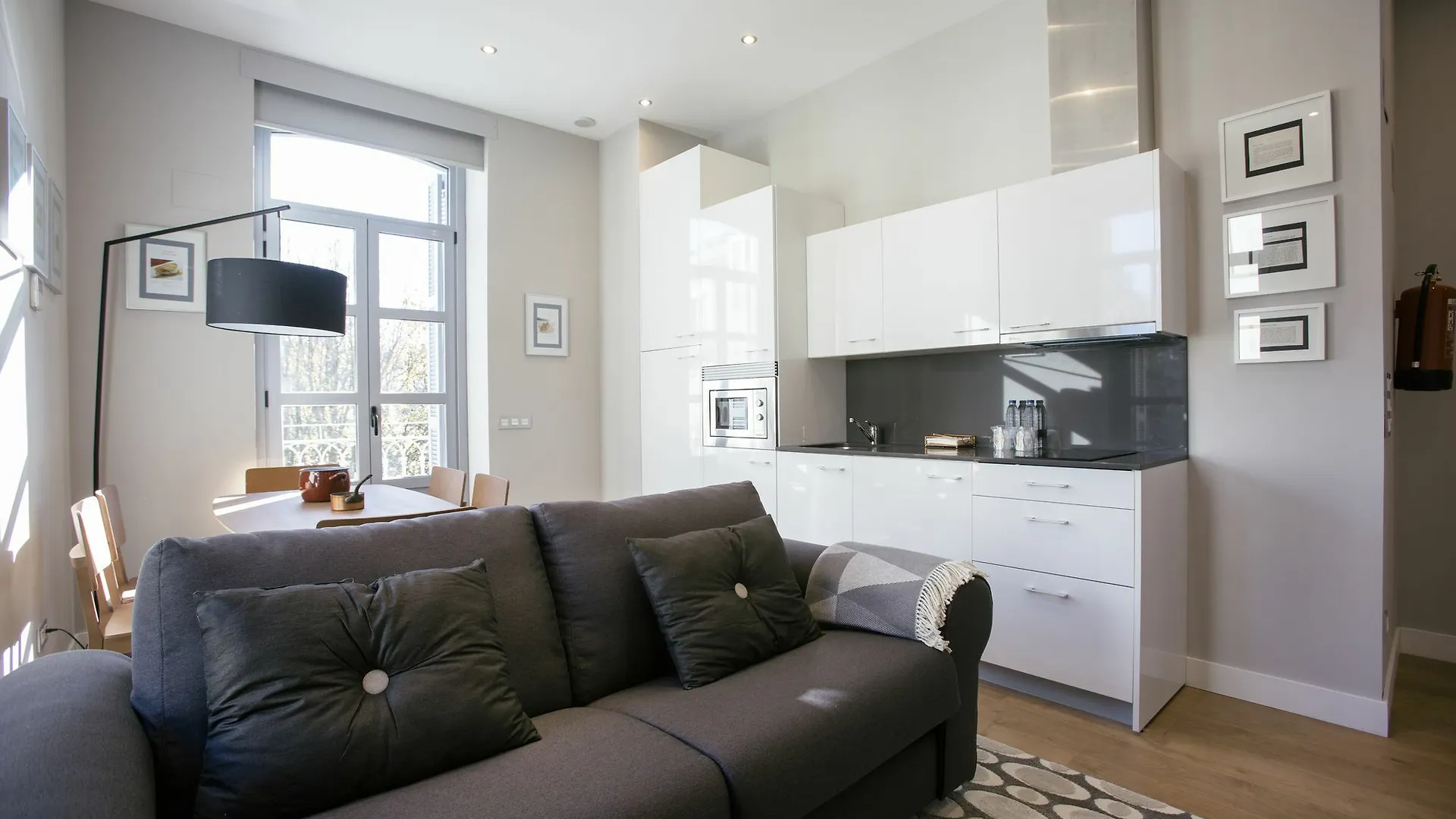 Pensjonat Legazpi Doce Rooms&Suites San Sebastián